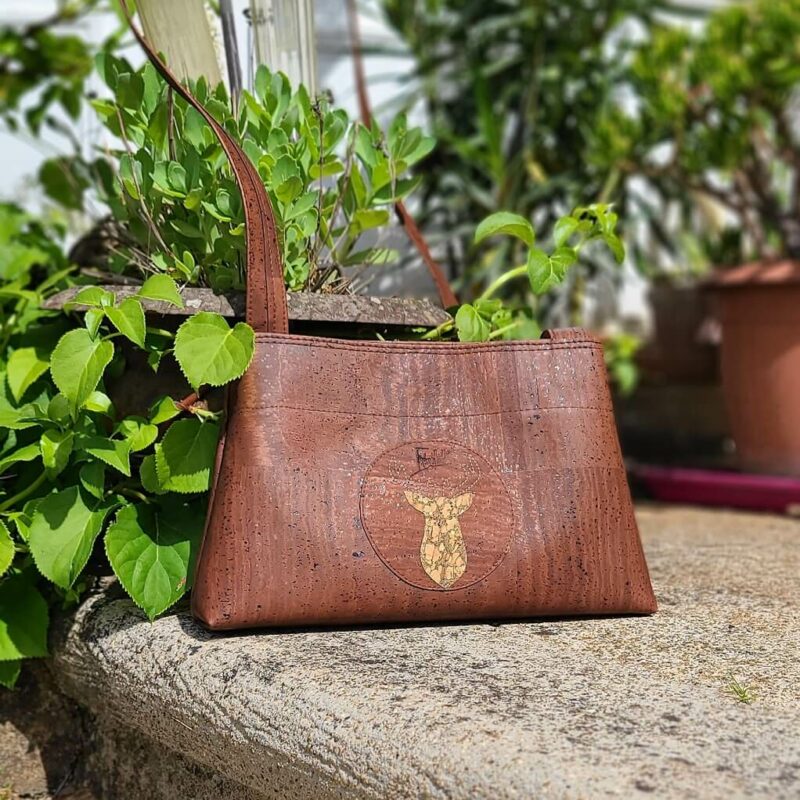 Sac bandoulière en liège-L'Araignée-sac en liège-sac original-vegan-artisanat français